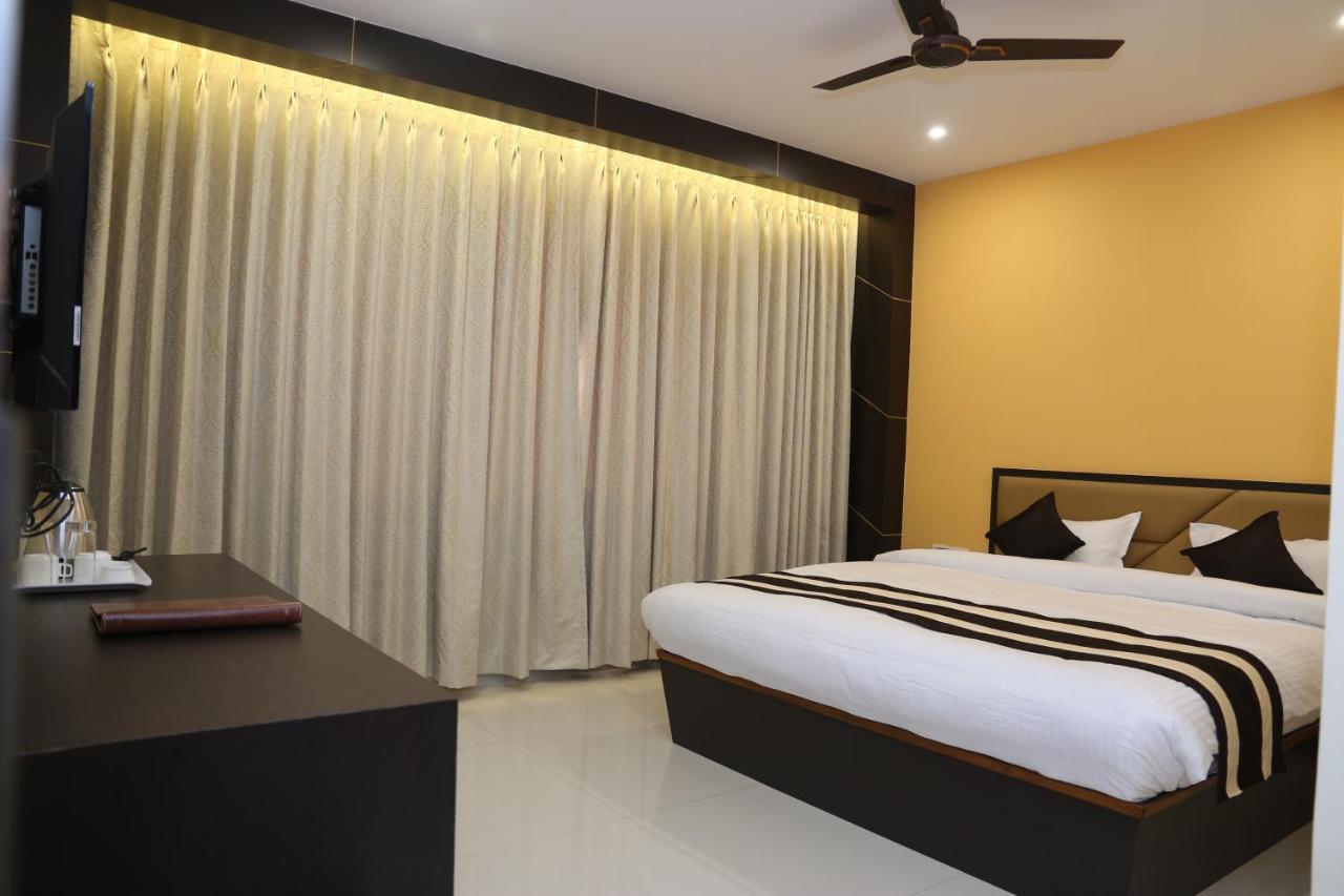 Hotel Ds International Jamshedpur Exterior photo