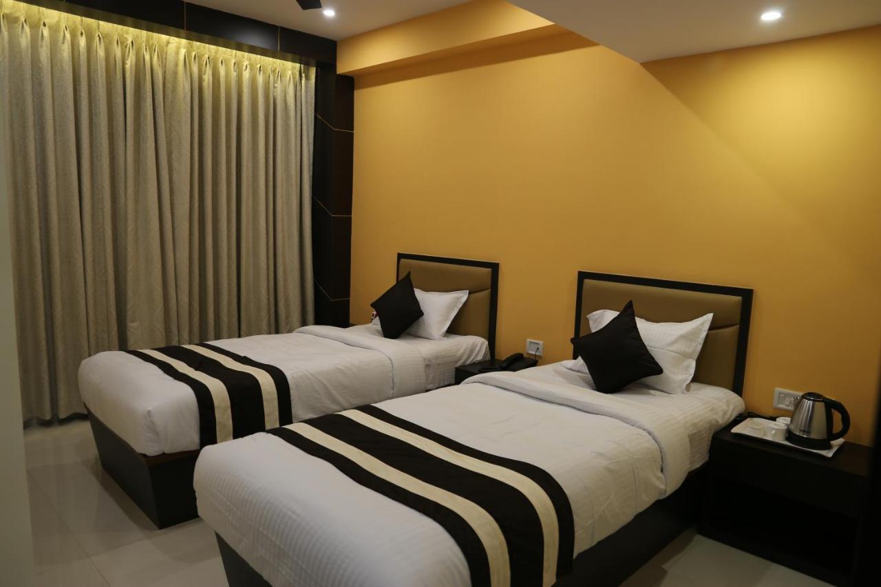 Hotel Ds International Jamshedpur Exterior photo