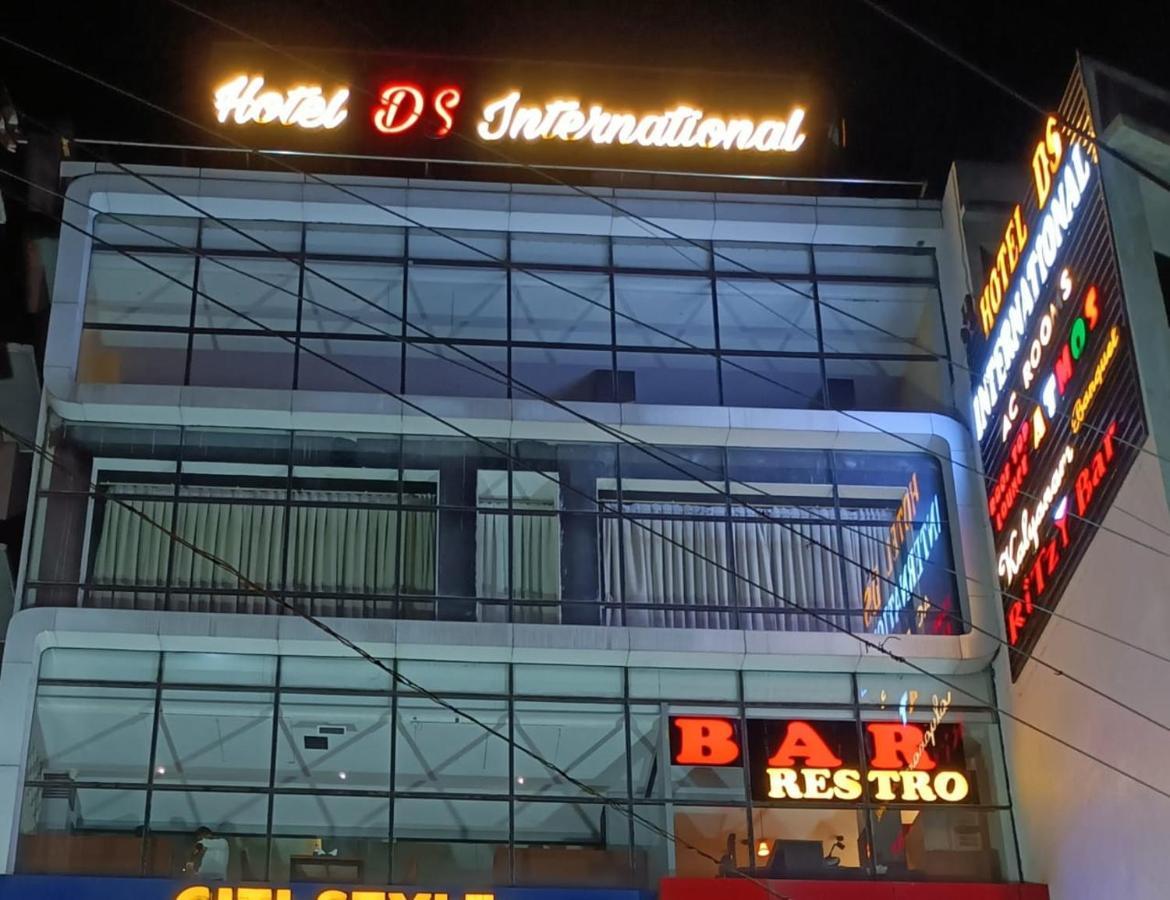Hotel Ds International Jamshedpur Exterior photo